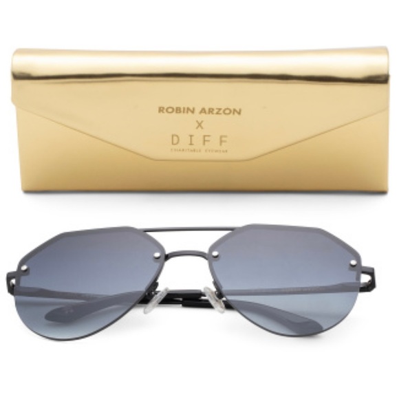 DIFF La Jefa Sunglasses Aviator Black Frame Grey Gradient Lens Robin Arzon - Picture 8 of 9